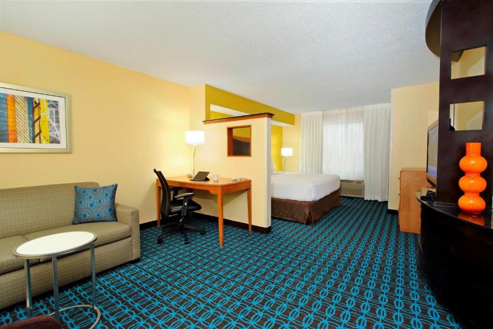 Fairfield Inn & Suites by Marriott Colorado Springs South